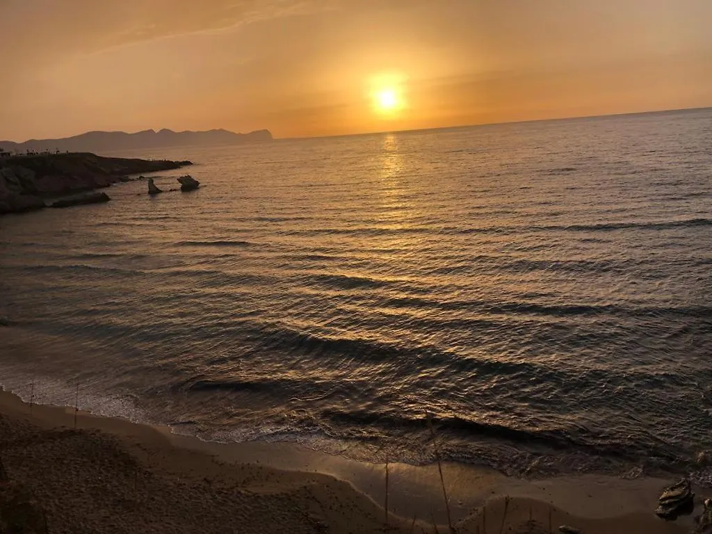 Marina Bay Ξενοδοχείο Terrasini 0*,