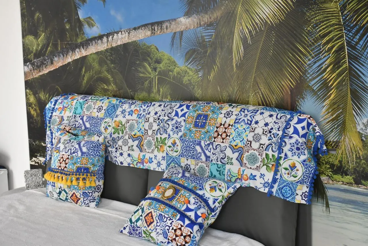 Affittacamere Hotel Marina Bay Terrasini Italia